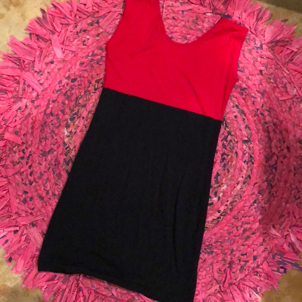 Red & black fitted dress